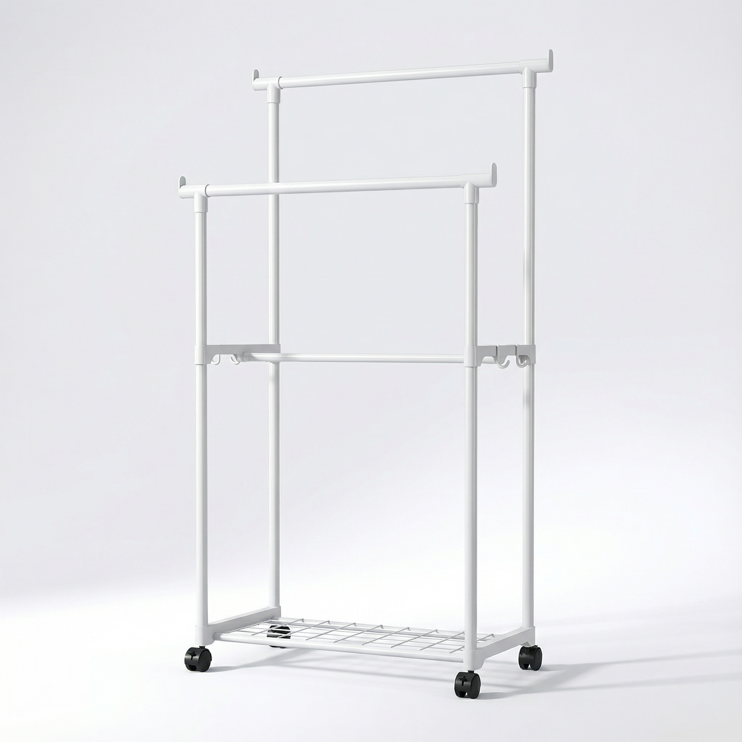 Porte manteau a roulettes