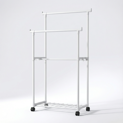 Porte manteau a roulettes