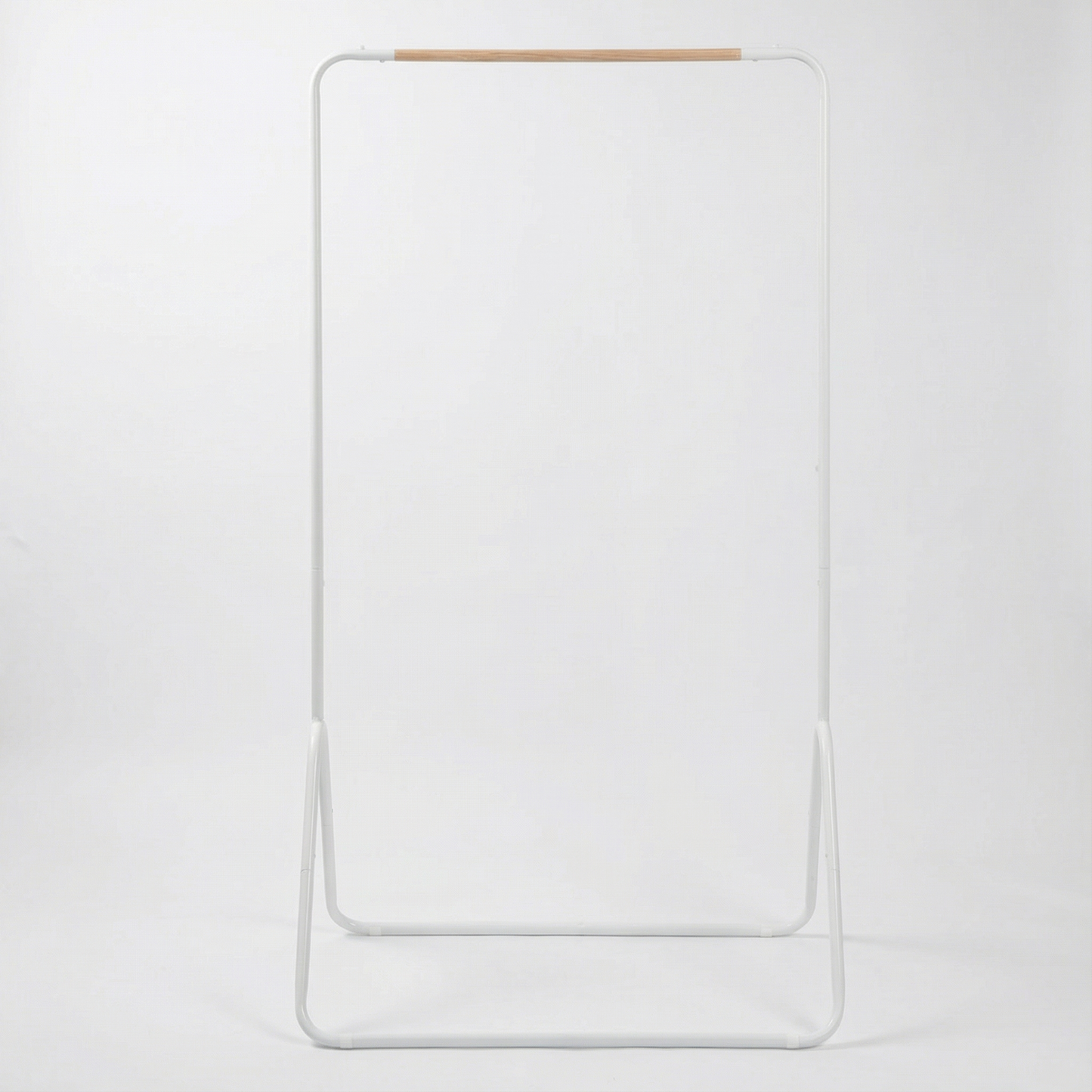 Portant vetements en metal