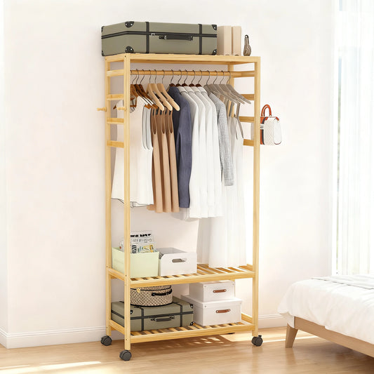 Porte-vêtements sur roulettes en bambou naturel avec étagères