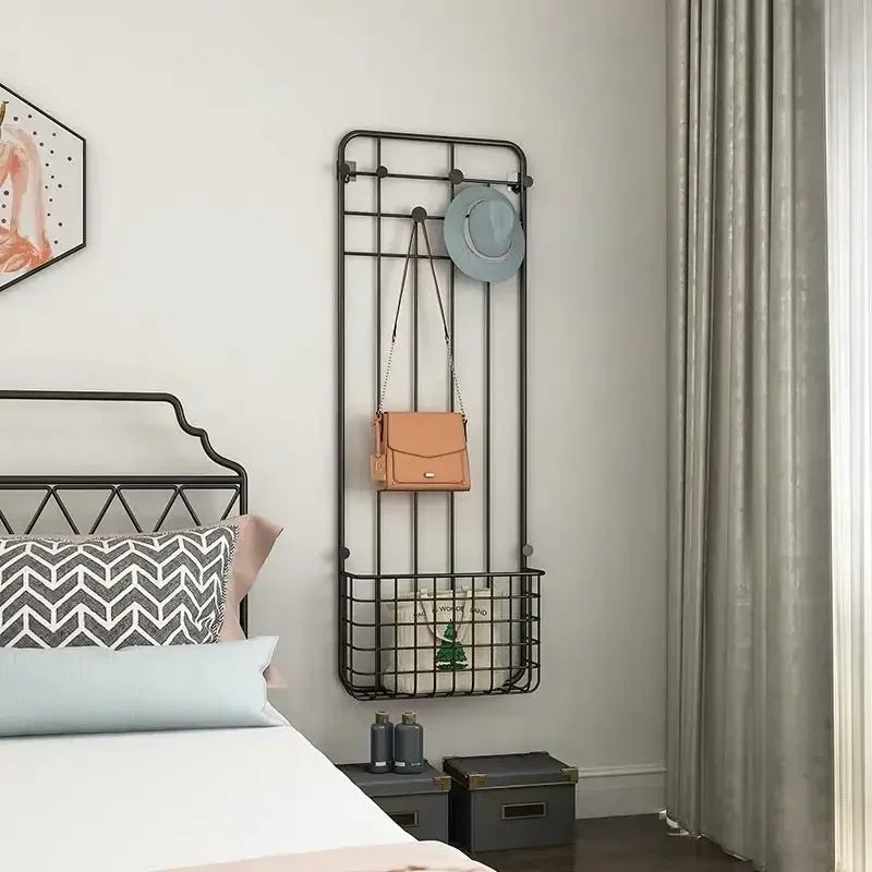 Portant vêtement mural en métal pour rangement optimisé
