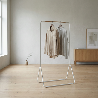 Portant vêtements en métal et bois, stable et résistant, blanc et noir